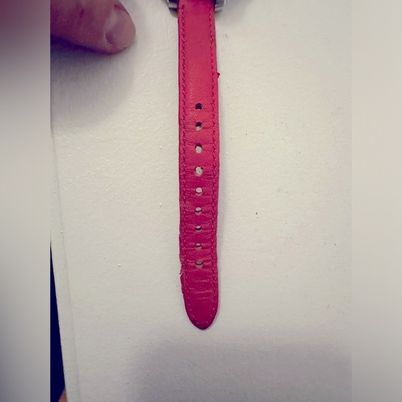 Fossil Brand Hot Pink Watch Adjustable Leather Strap Silver Watch Face Round - Picture 4 of 6